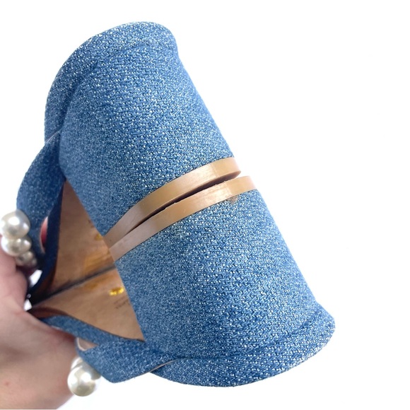 $450 STUART WEITZMAN Goldie 50 Pearly Stud Denim Sandals SLIDE THONG - Picture 4 of 5